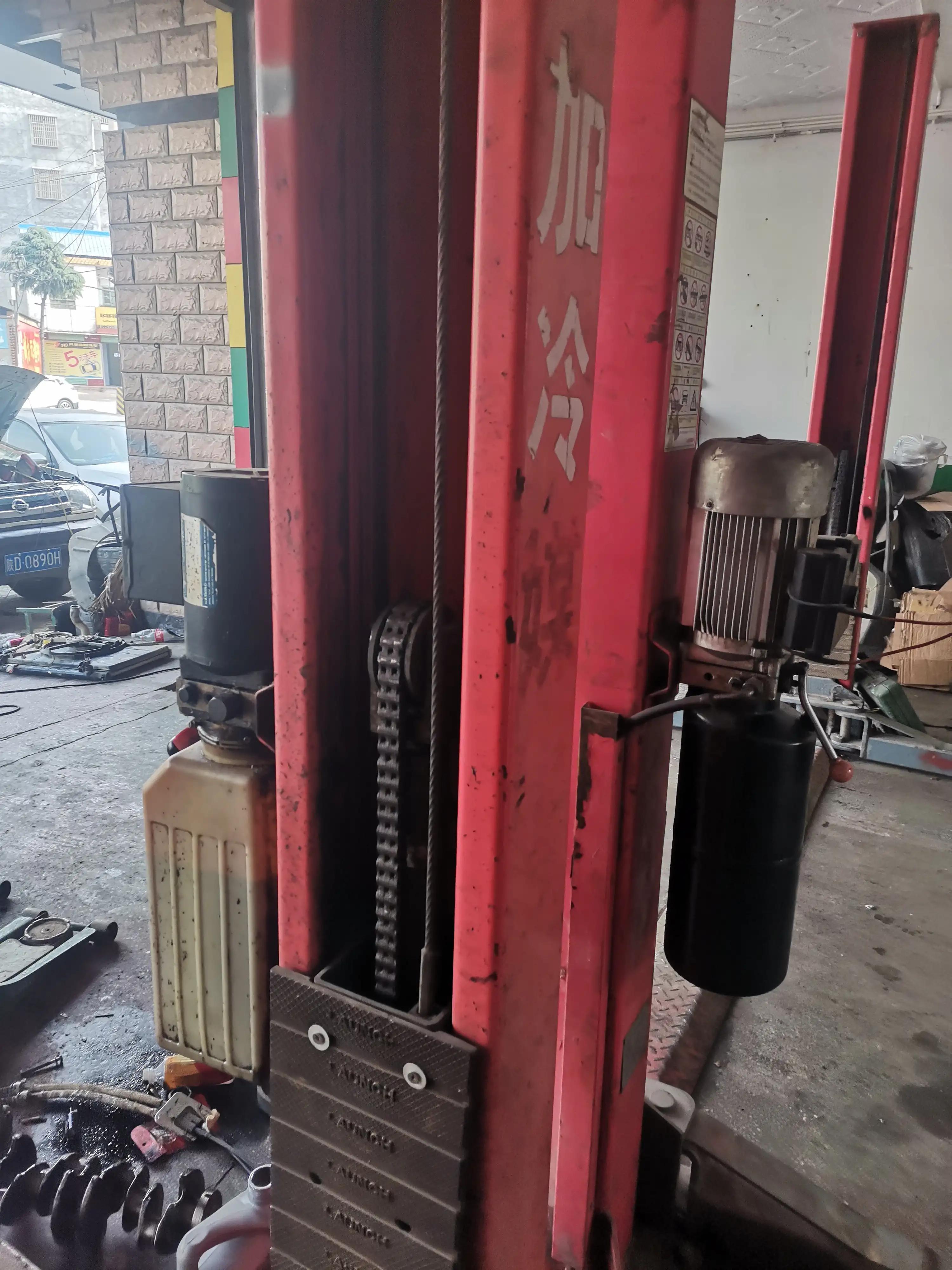 汽车防冻液多了怎么办,汽车冷冻液渗漏是什么原因