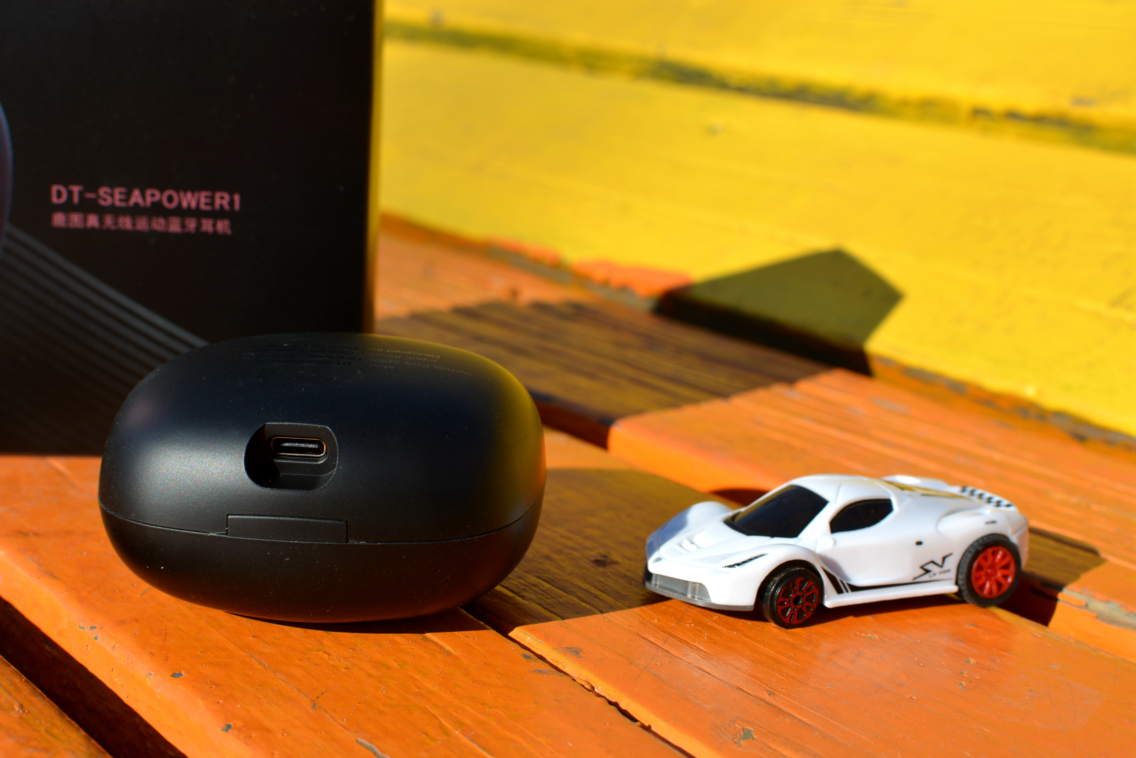 大怪兽蓝牙耳机真实测评,鹿图海王耳机