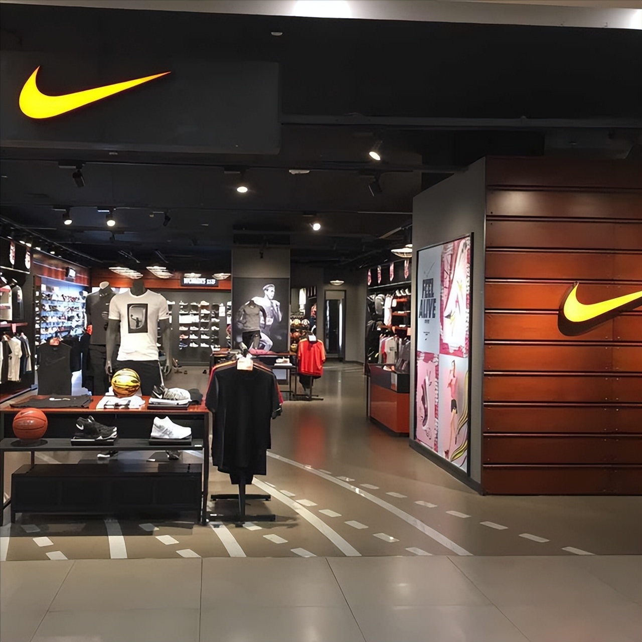 耐克最近大事件,耐克近期事件