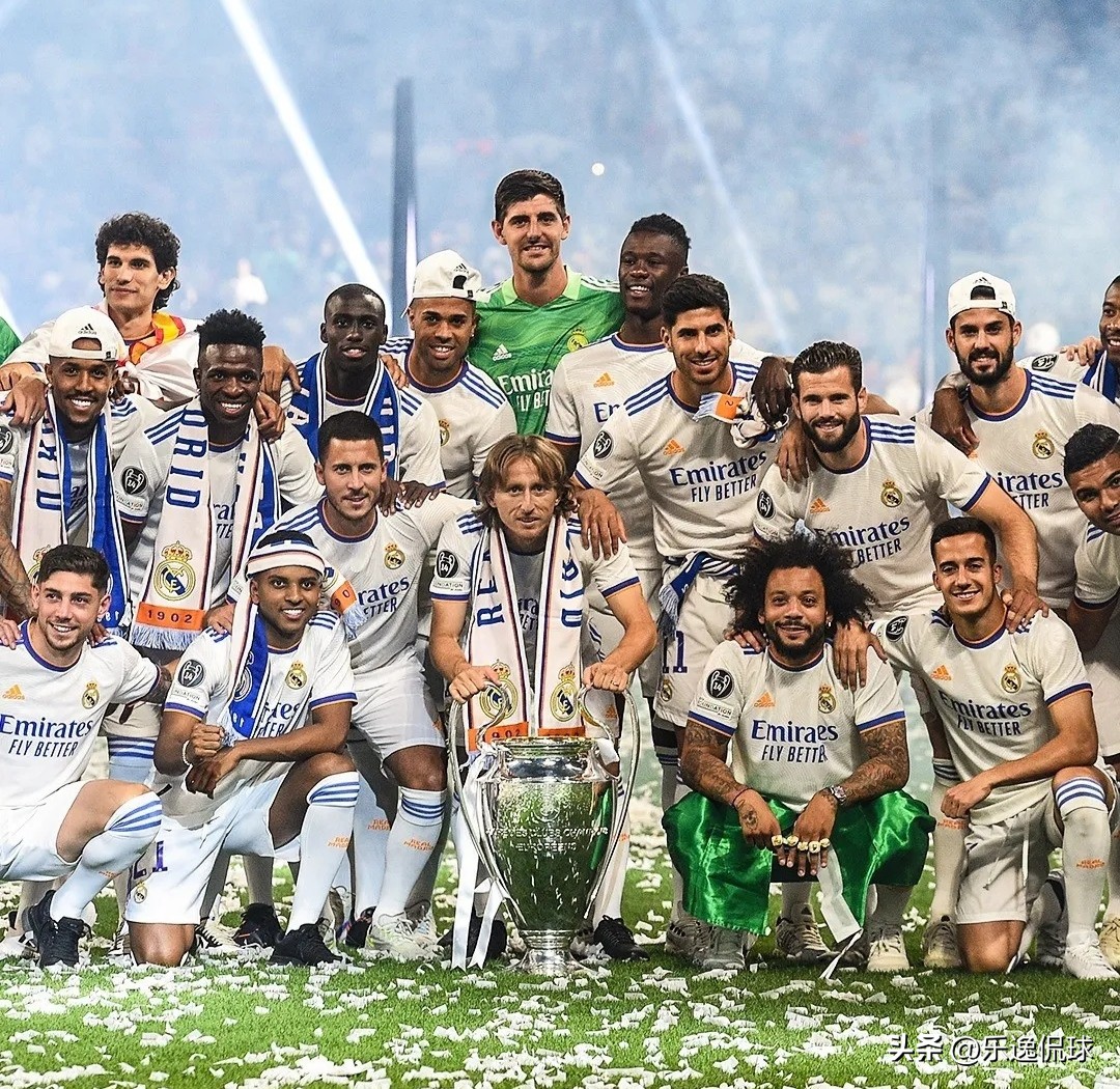 top10回顾2020中国足坛十大事件,2022年国内十大热点事件新闻