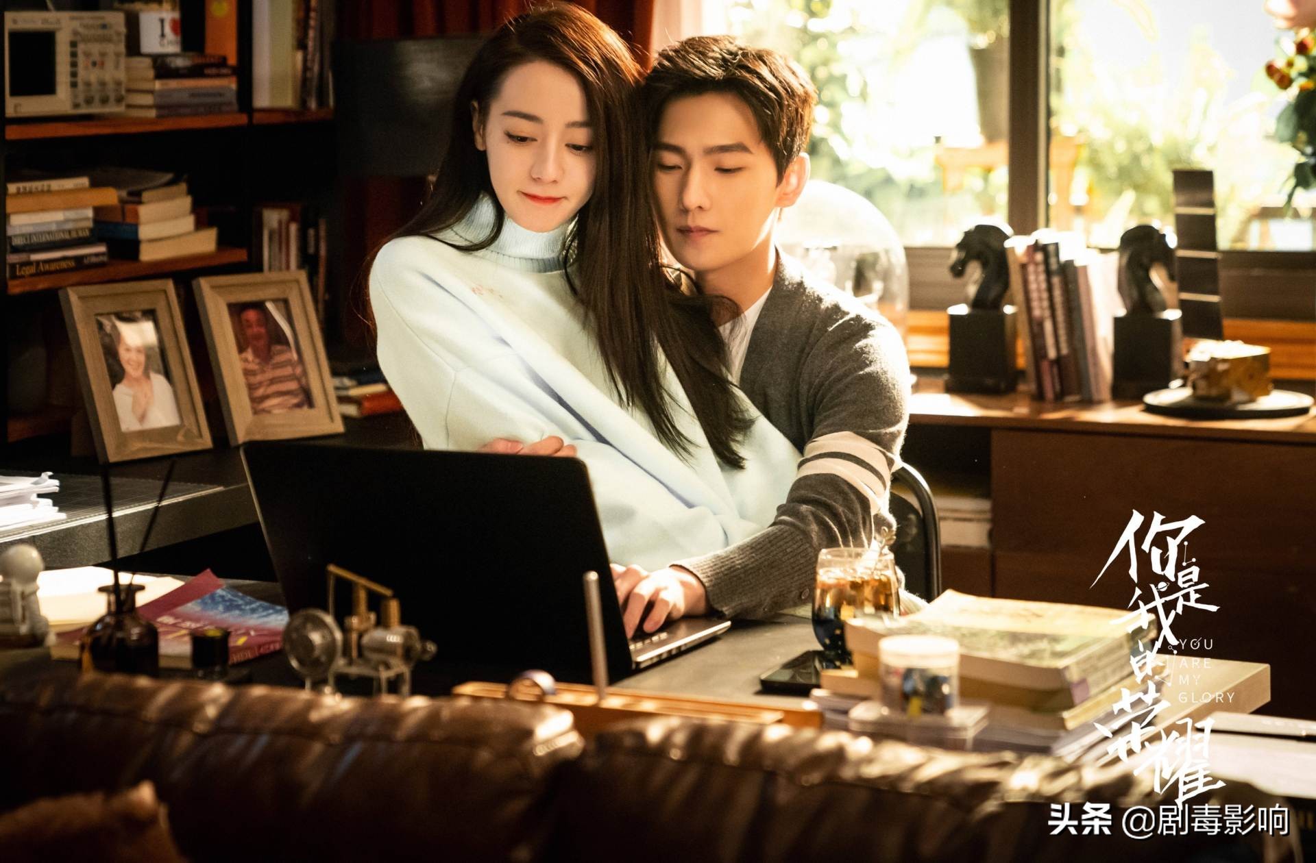 击败王一博任嘉伦夺得第一,王一博最受欢迎男演员奖图片