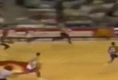 为什么人人都爱哈兰德？足坛奥尼尔，视觉震撼力堪比罗纳尔多