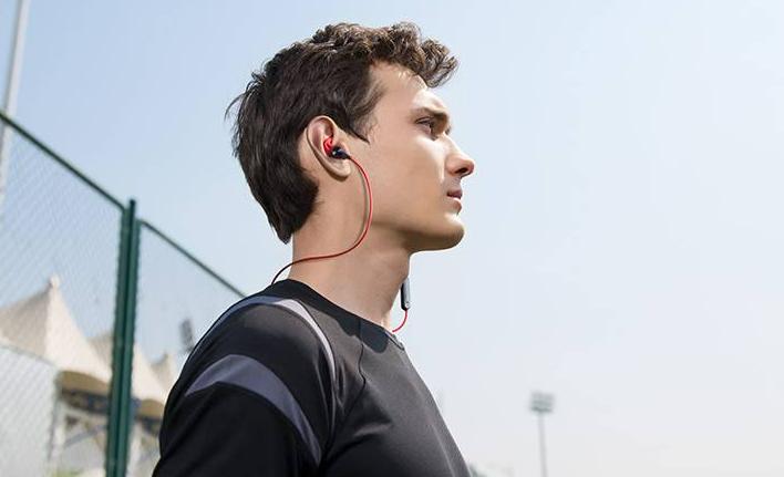 怎样挑选一款好的无线蓝牙耳机,蓝牙耳机中什么牌子的耳机最好呢