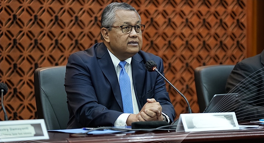 南海最新局势菲律宾联合军演站位,中国海警对菲律宾怎么处置的