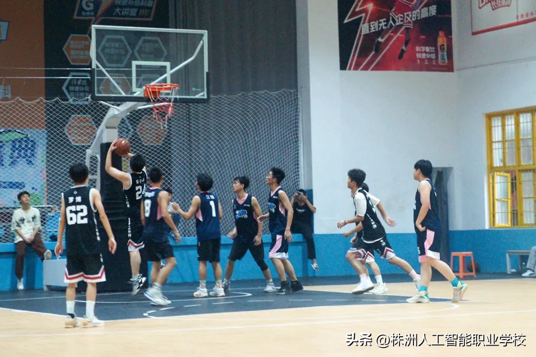 杩愬姩涓嶆姝ュ仴搴蜂笉鏁e満,杩愬姩涓嶆姝ュ鏂楁棤姝㈠