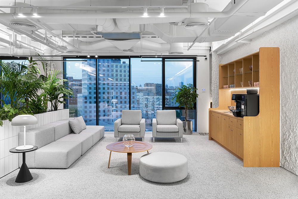 自由畅想云科技公司SQUAD基辅总部大楼设计欣赏