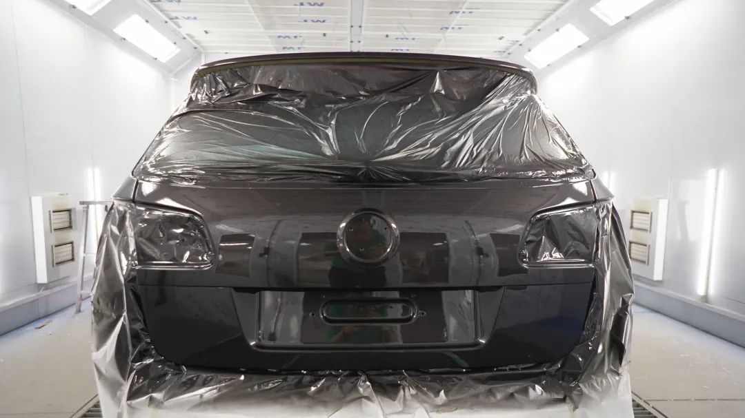 r36翻新改造全过程,大众r36这么老的车怎么还卖这么贵