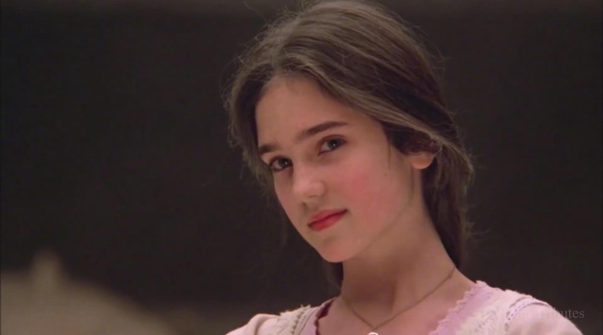 她拥有雅典娜女神般的笑颜，让整个意大利掀起“冰壶之恋”