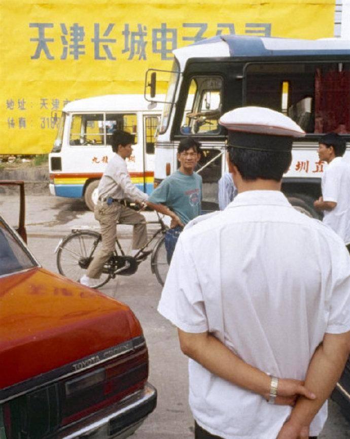 日军兽行：当着男人的面玷污了女儿，临走还残忍割下妻子乳房