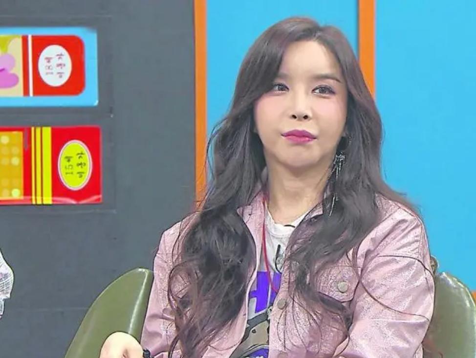 最美变性人河莉秀:因不能生育被丈夫抛弃,45岁认爱企业家新男友