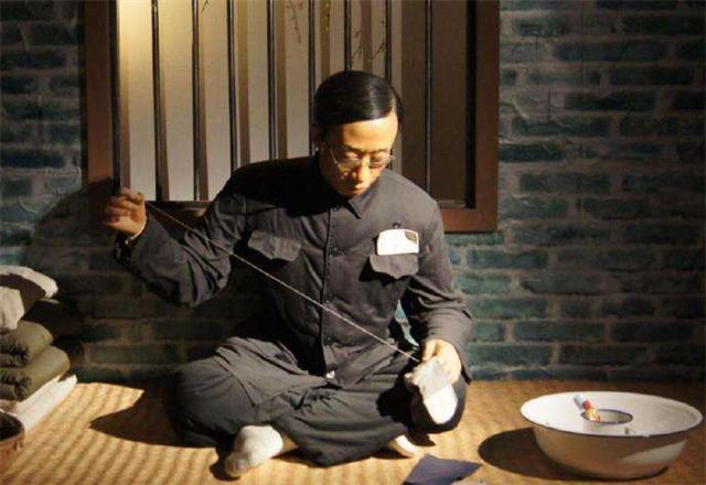 末代皇帝，三次登基又三次退位，没有子嗣，最后结局如何？