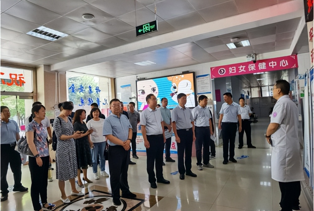 陕西省政协调研组到扶风县妇幼保健院开展专题调研