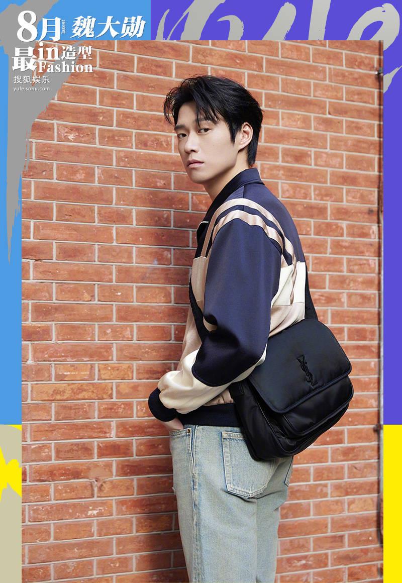 月度最in*服私**：翩翩男妲己胸残质子团，爆剧外的男*诱色**惑最致命！