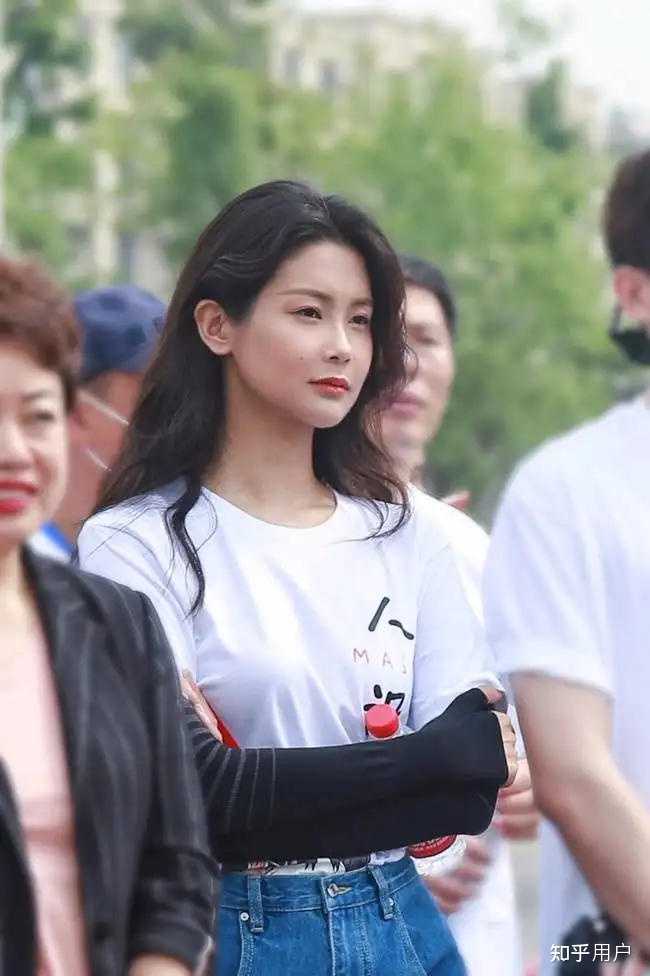 郑恺采访鹿晗邓超陈赫,黄渤陈赫郑恺快乐大本营