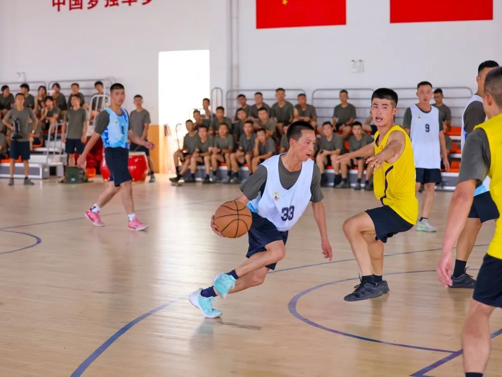 第71集团军：开展群众性文化活动，官兵欢度国庆