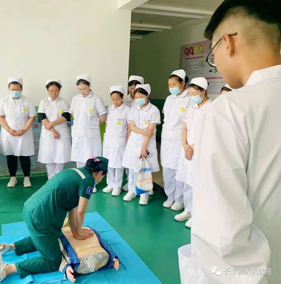 和平医院长子分院举办2023年护理实习生岗前培训