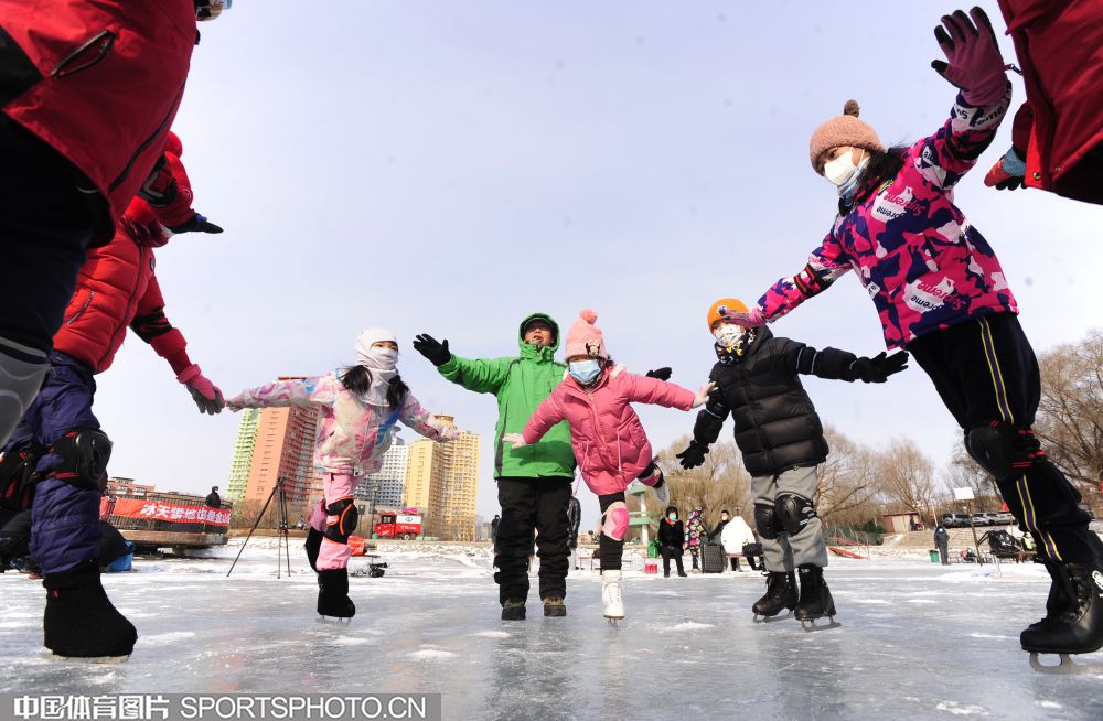 新春走基层丨场馆免费低收费开放别样的“体育年货”