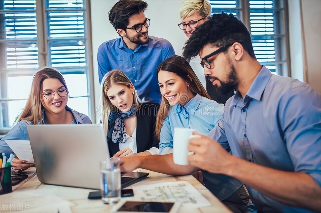 最新餐饮二人合伙协议书,餐饮店两人合伙人协议范例