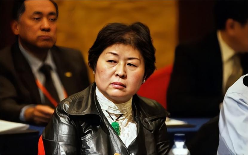 废品回收大王张茵,张茵收废纸