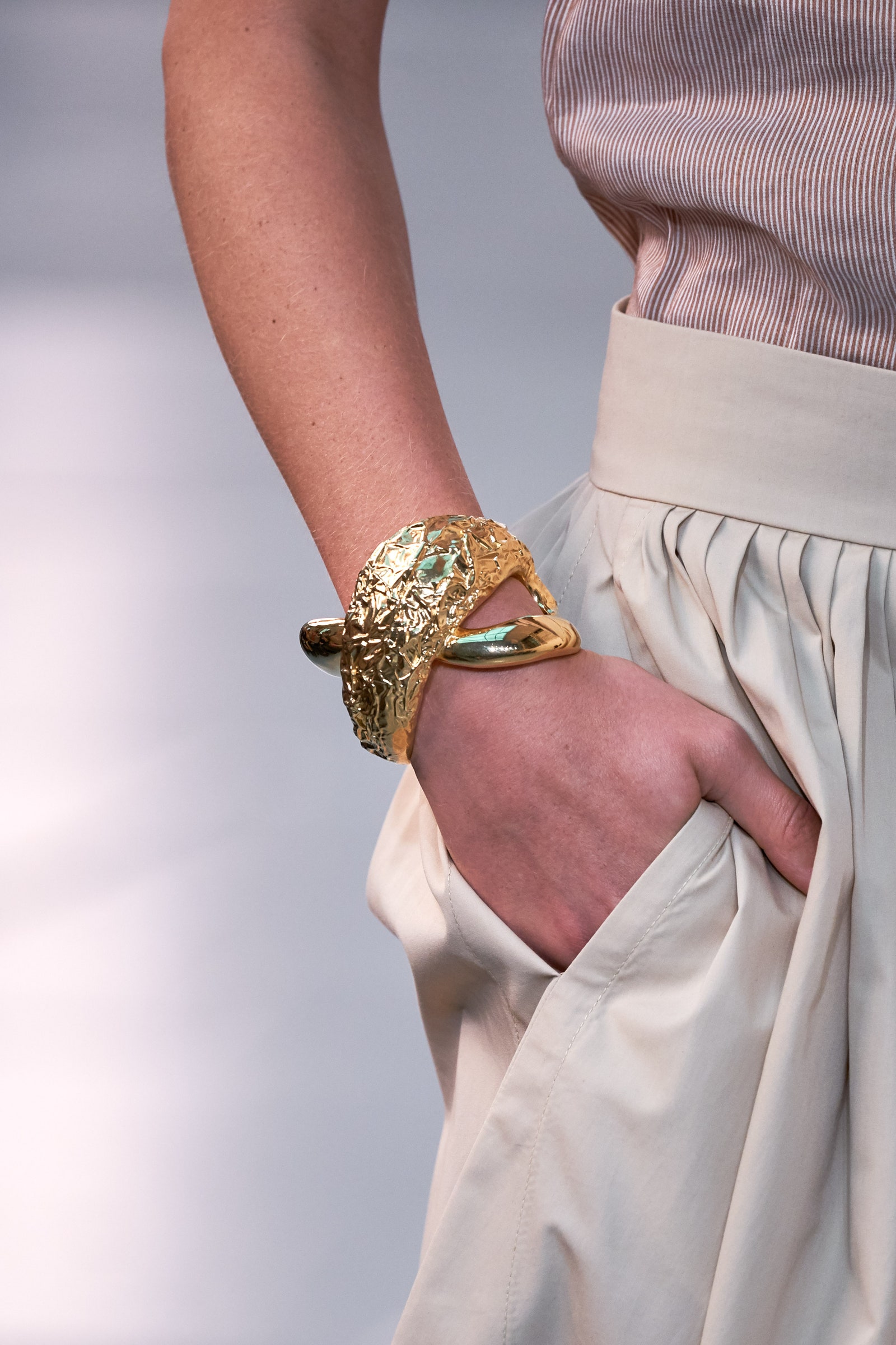 2021春夏配饰趋势,2022年爆款服饰配饰