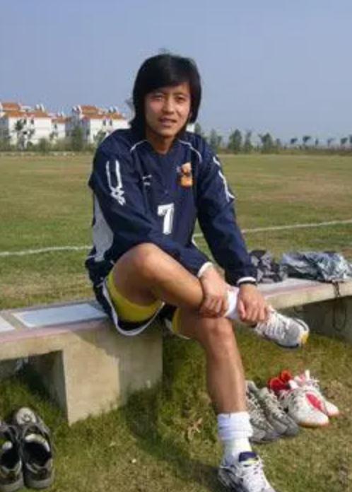 当年健力宝足球队名单,健力宝青年队为什么解散了