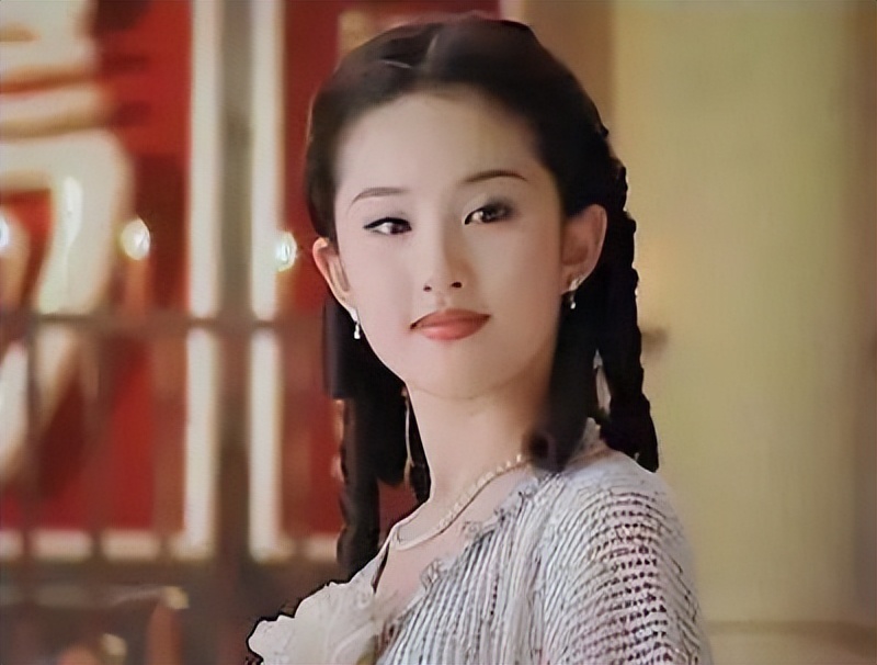 整容成刘亦菲有多难,6年前整容女星