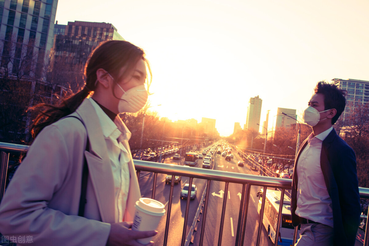 对决小说短篇睡前励志故事,短篇小说合成集