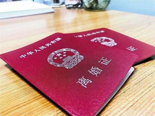 当代啃老年轻人现状,深度还原当代年轻人啃老