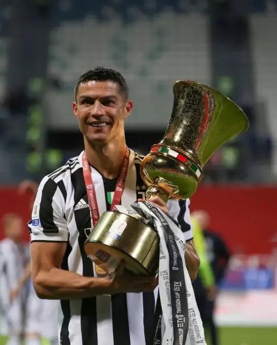 足球巨星c罗精彩进球,足球巨星c罗和梅西