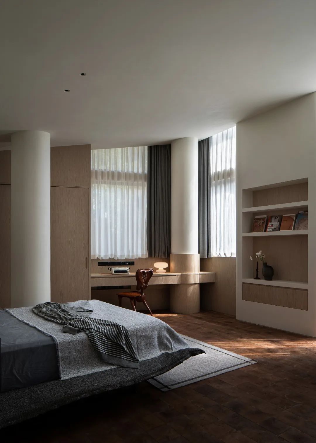 ACE DESIGN｜成都湖岸艺术别墅：逸享自在的湖岸艺术“家”