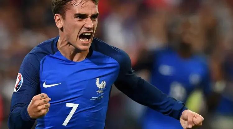 8-2足球赛事预测,6-10足球赛事分析