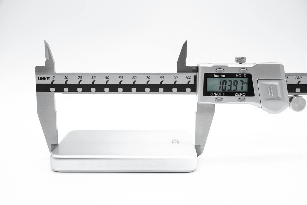 iphone14promax磁吸无线充电宝,iphone14promax带线无线磁吸充电宝