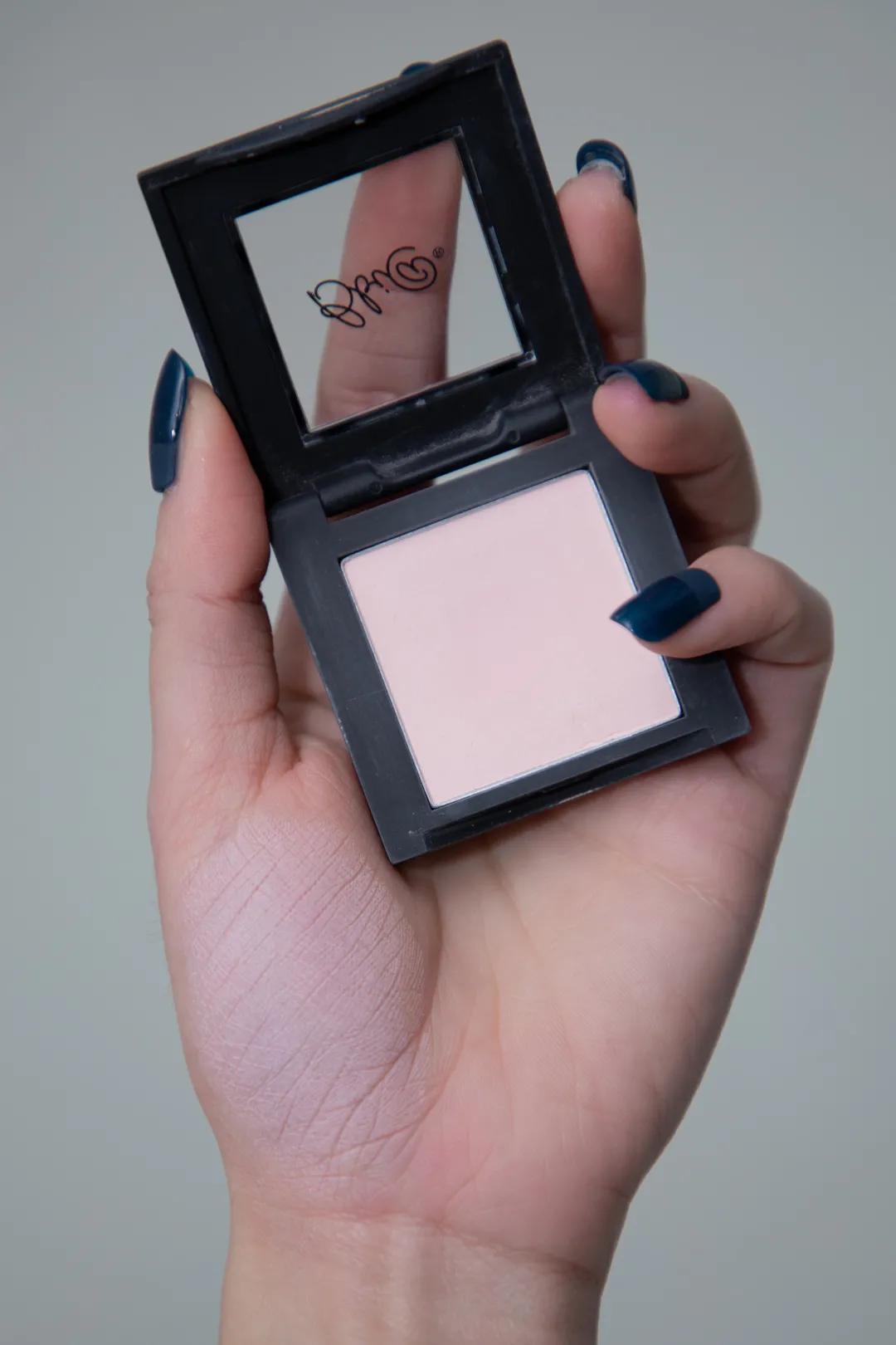 涂兰蔻196好干怎么办,涂兰蔻口红为什么涂不匀