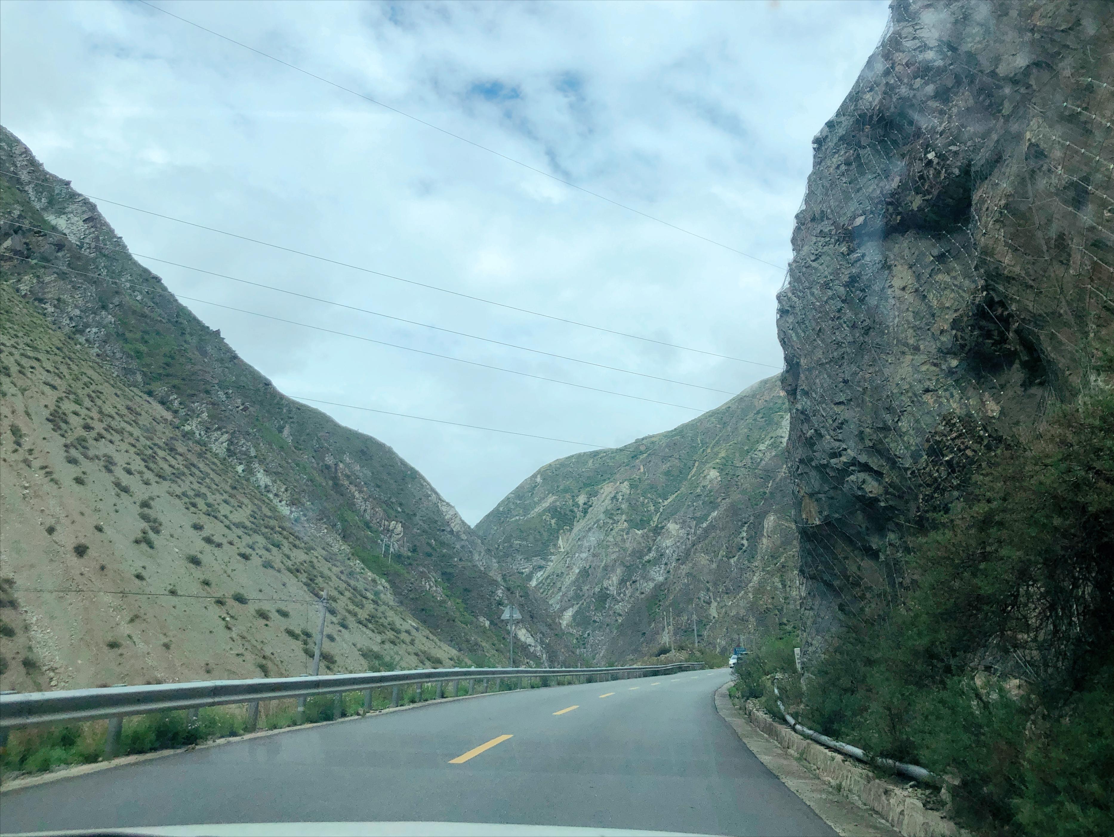 进藏联通有信号吗,去西藏移动信号还是联通信号好