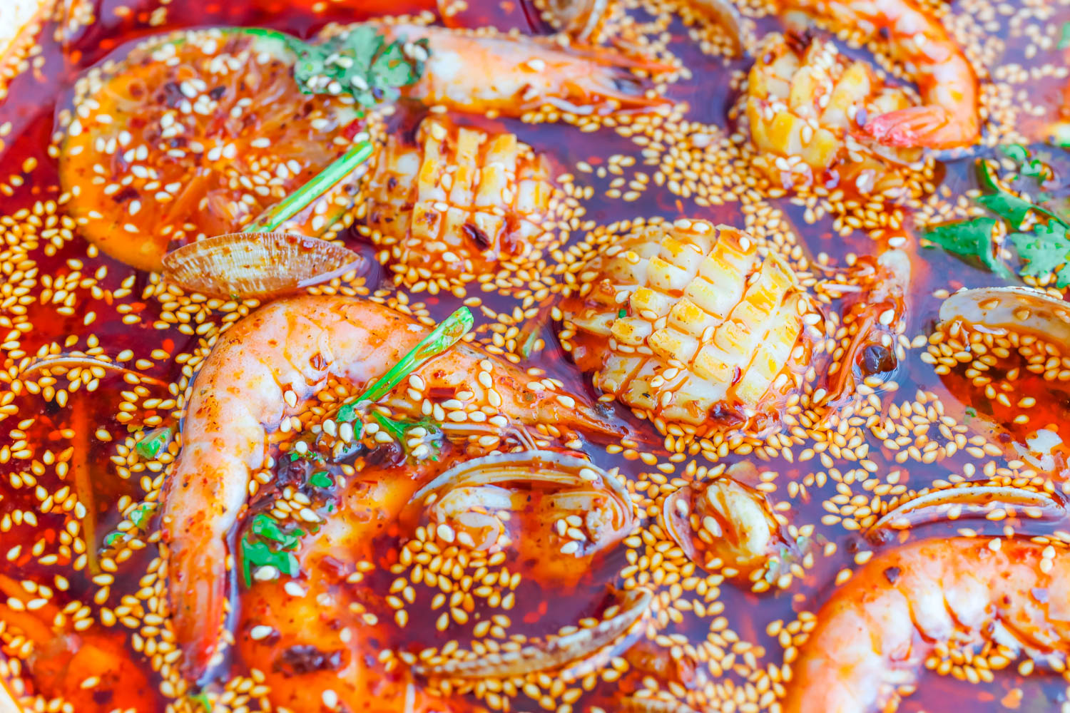 钵钵鸡的正宗做法全过程川味,海鲜钵钵鸡做法自制在家