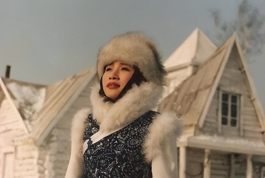 歌手李娜出家后靠什么生活,歌手李娜为什么会选择出家