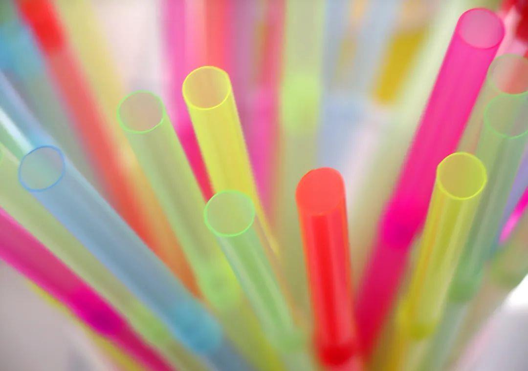 《0.0008元成*学功**》：揭秘鸡毛变黄金的秘密