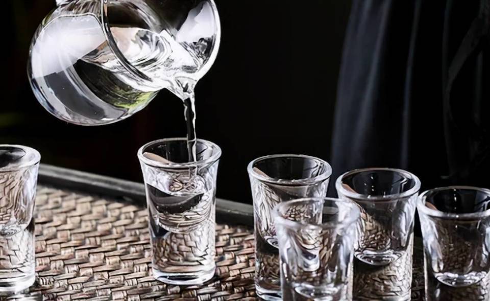 自然子刊有哪些,自然子刊评论新冠死亡率