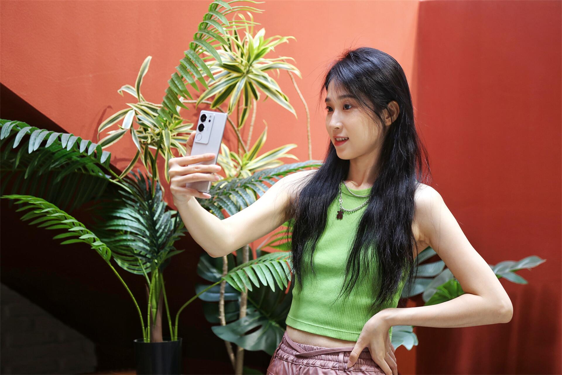 vivos17pro的智慧视觉在哪,vivos17pro细节设计