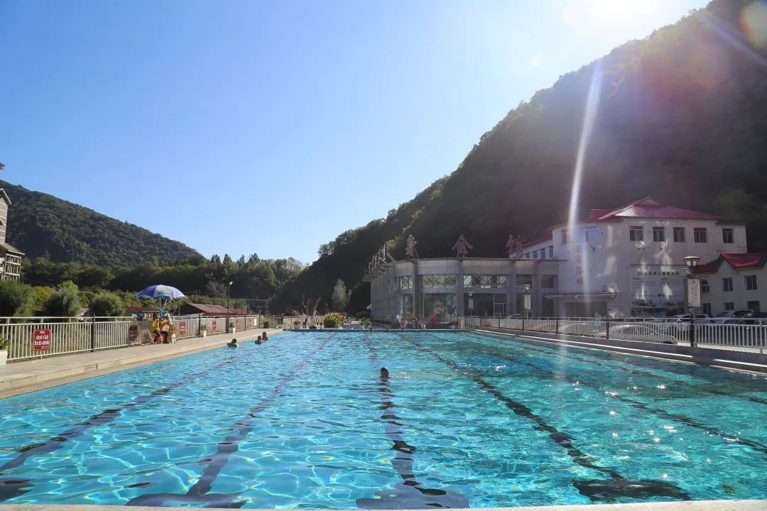 白山市出发五一2-3天短途旅游推荐,冬季白山周边一日游景点大全