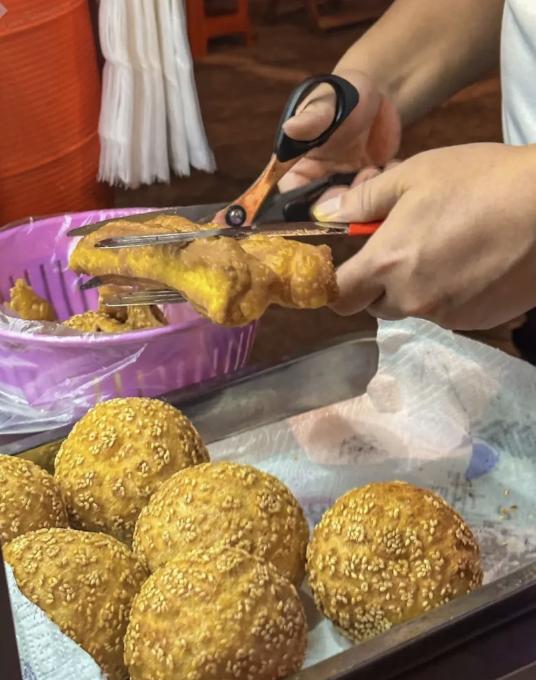 南宁早餐店豆浆油条,南宁豆浆油条路边摊