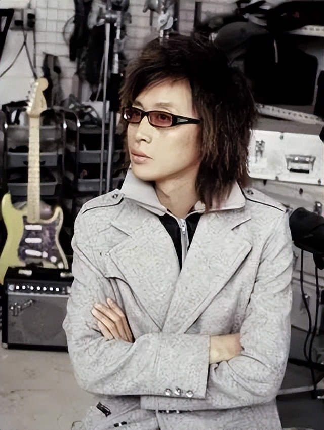 歌词毫无逻辑的歌,歌词不符合实际的歌