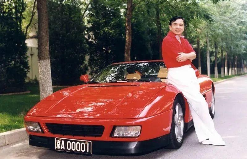第一个买法拉利的人李晓华,李晓华第一辆法拉利价格