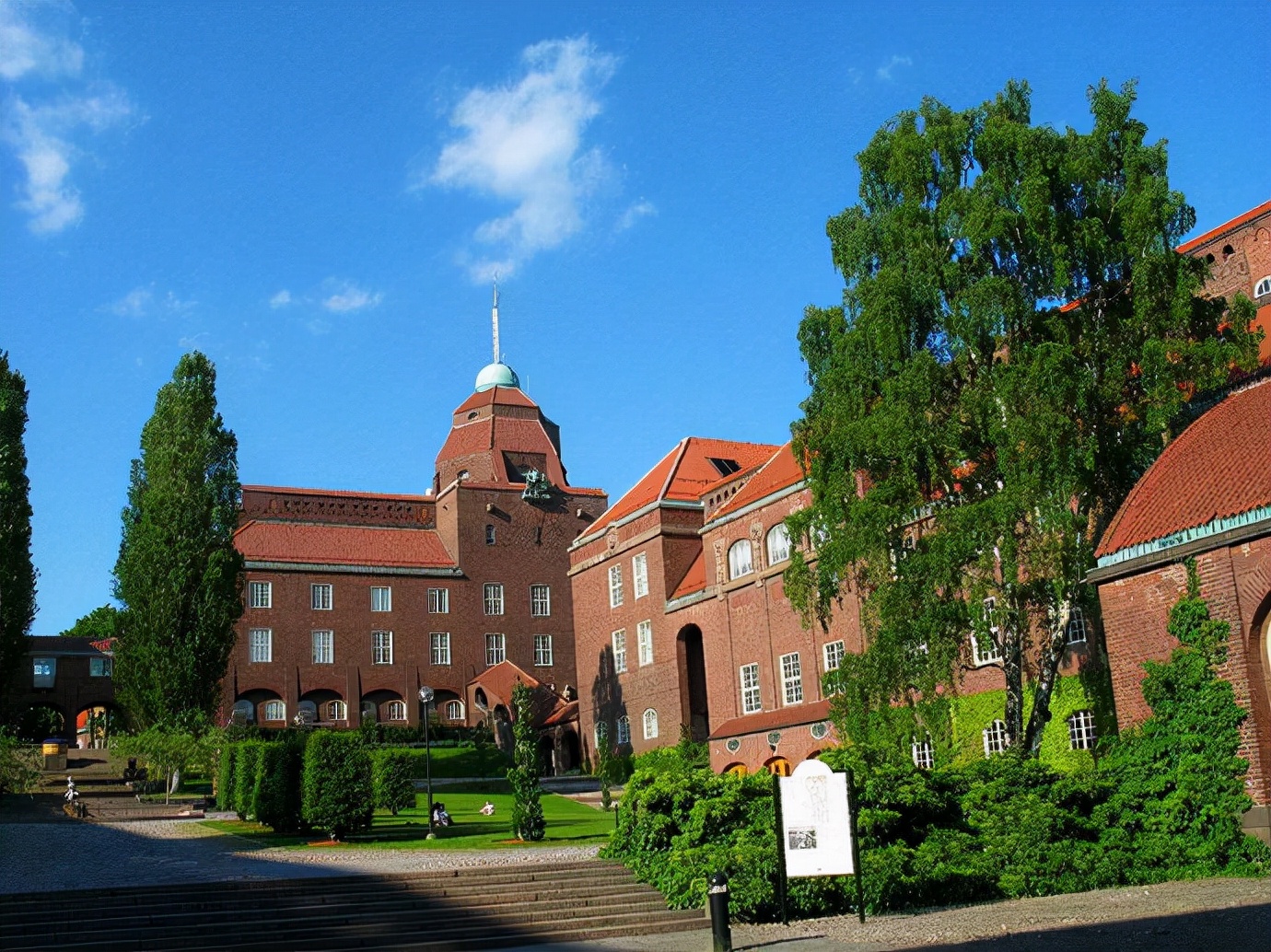 北欧留学与德国留学区别,法国留学与北欧留学哪个好