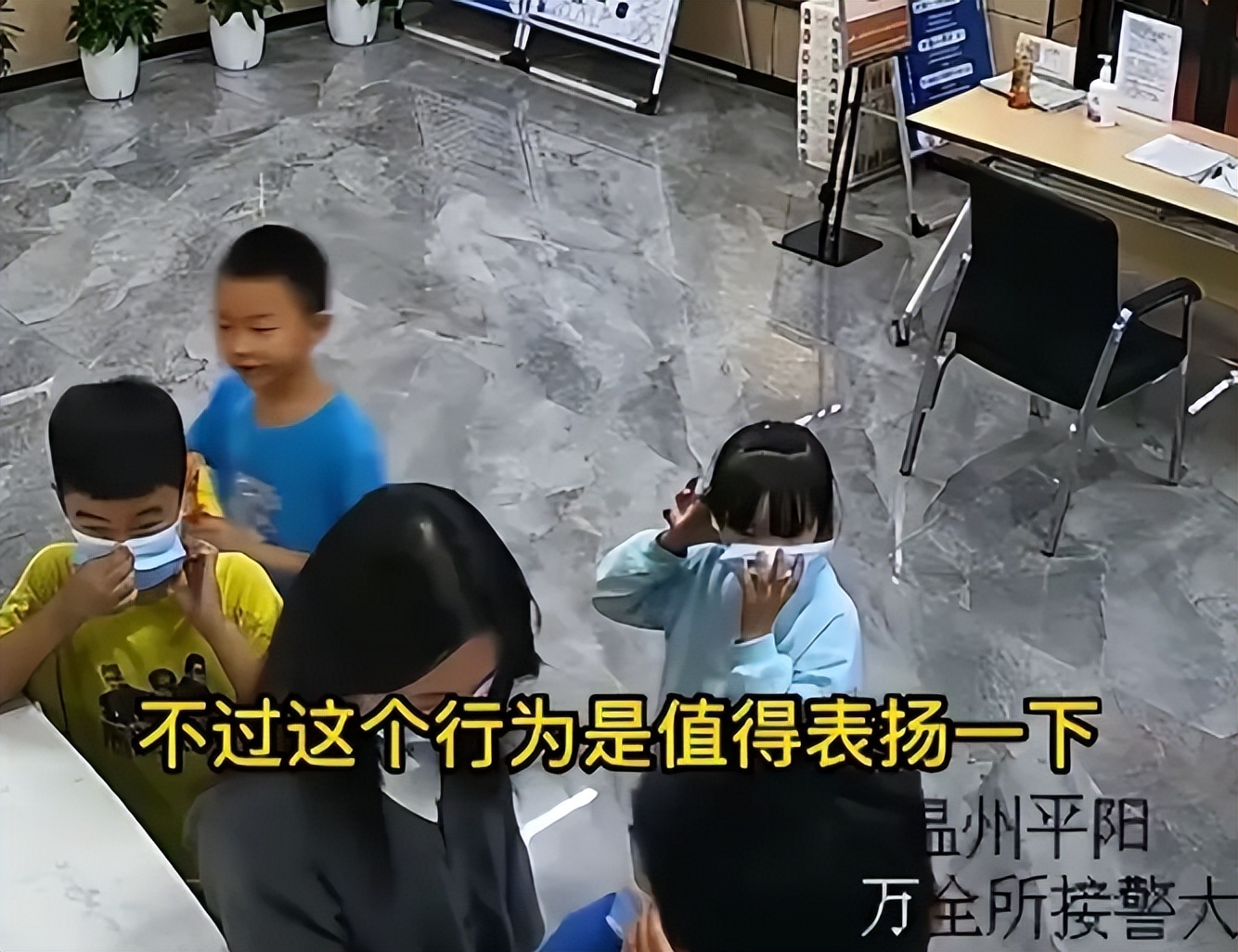 小学生捡十万练功券,捡到10万练功券