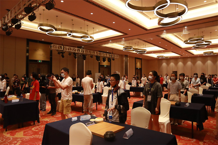 天台山杯吴依铭开门红俞斌：训练是本手比赛下出妙手