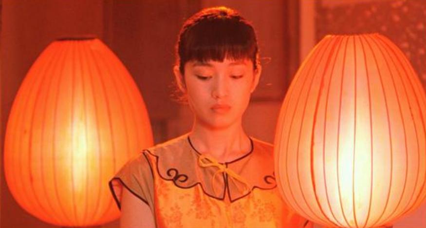 全网吐槽的“死亡芭比粉”，为什么会逆袭成年度流行色||解X