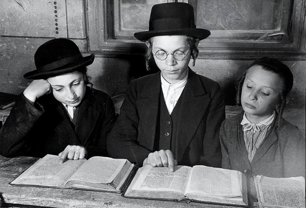 犹太人当年究竟做错了什么,犹太人做了哪些细思极恐的事