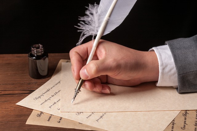 如何写好一本小说？怎么样才能靠小说赚到钱？