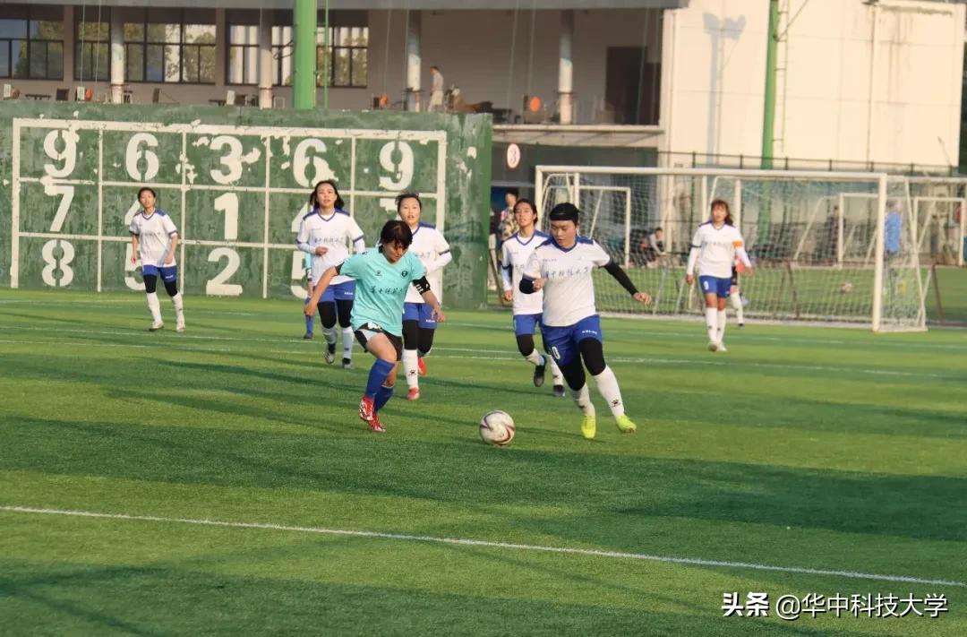 三连冠赛场完整视频,三连冠视频